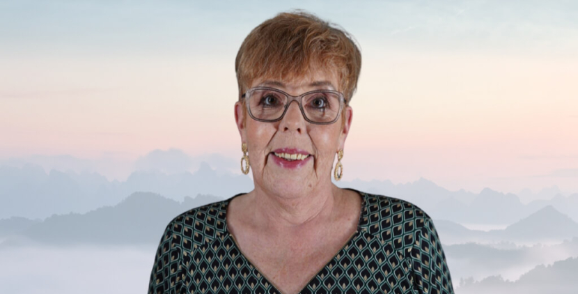 Stefanie - Lenormandkarten - Kartenlegen - Coaching - Hellsehen ohne Hilfsmittel